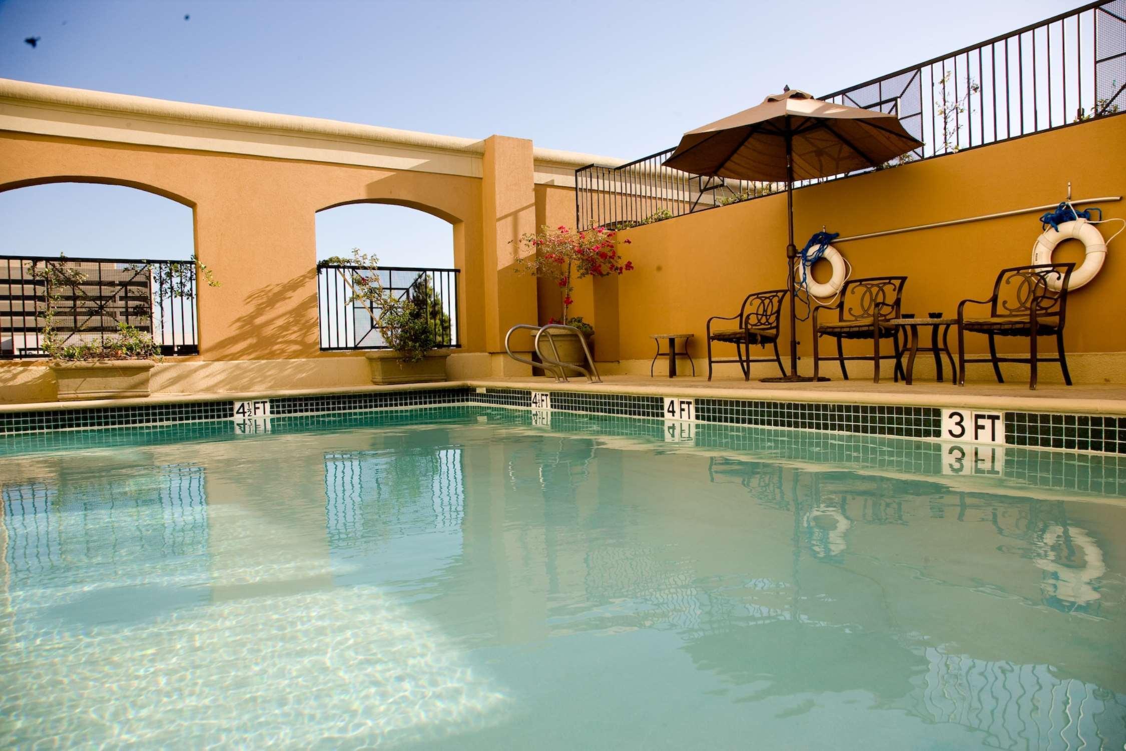 Hotel Zessa Orange County Airport, A Doubletree By Hilton Santa Ana Létesítmények fotó
