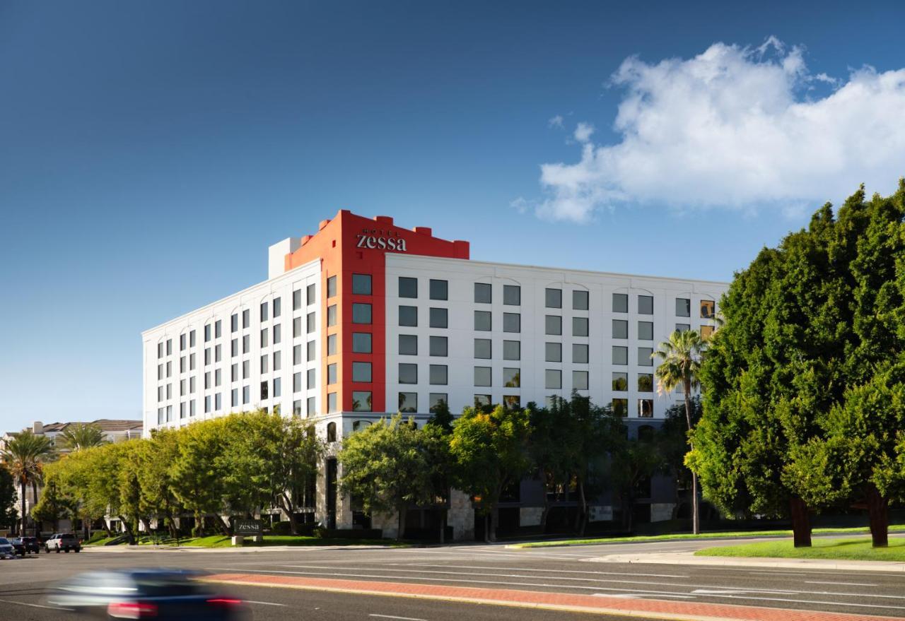 Hotel Zessa Orange County Airport, A Doubletree By Hilton Santa Ana Kültér fotó