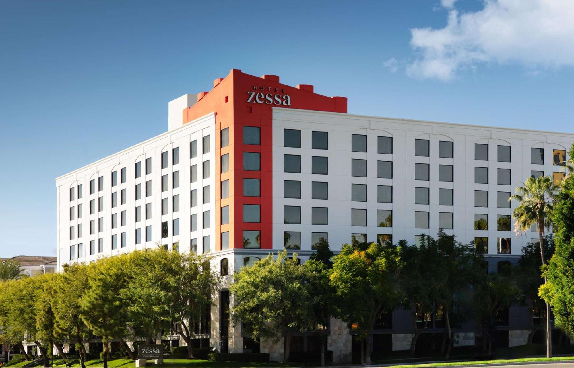 Hotel Zessa Orange County Airport, A Doubletree By Hilton Santa Ana Kültér fotó